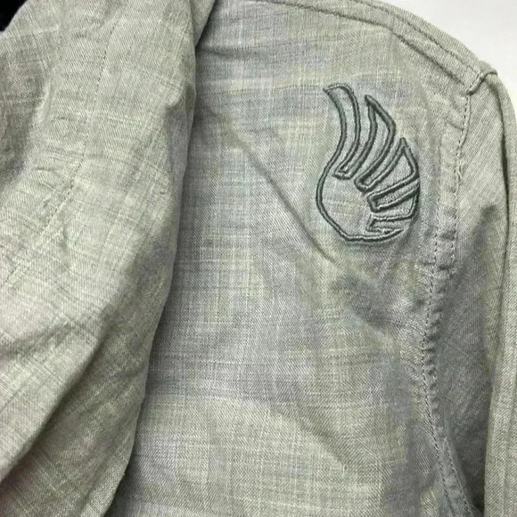 The transcendent design 100% cotton, long sleeve hooded shirt size medium - Picture 5 of 8